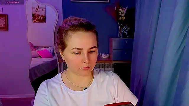 Snapshot of Mira_Mermayd chatting on May 7, 1:22 am Mira Mermayd online show from May 7, 1:22 am