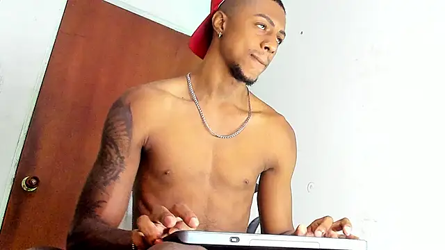 YeremiBrowm online show from January 28, 8:04 pm