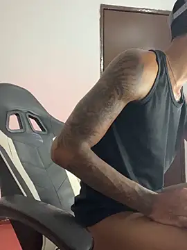 YeremiBrowm online show from February 28, 11:12 pm