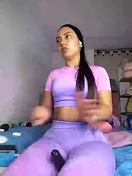 amycute  online show from January 18, 12:24 am