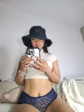 amycute  online show from March 26, 6:46 pm