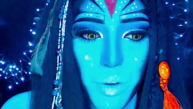 Snapshot of xPATRICIA_ARDEN_AVATAR chatting on February 22, 10:47 am xPATRICIA ARDEN AVATAR online show from February 22, 10:47 am