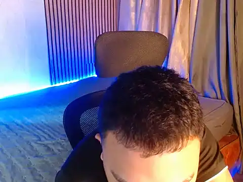 Snapshot of xsweetasian69x chatting on January 15, 2:46 pm xsweetasian69x online show from January 15, 2:46 pm