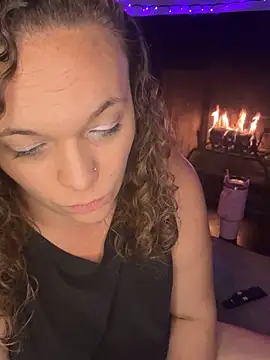 AuroraSummers online show from October 9, 3:15 am