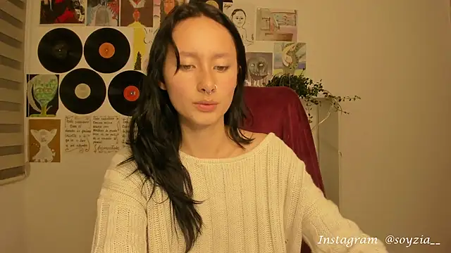 bellaa-w online show from March 22, 4:03 am