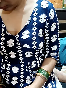 Diya 143 online show from December 3, 7:01 pm