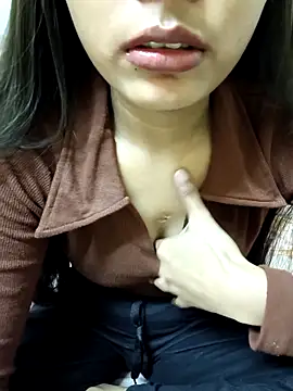 Snapshot of Nupur_69 chatting on February 15, 8:54 pm Nupur 69 online show from February 15, 8:54 pm