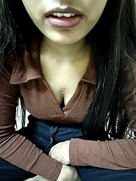 Snapshot of Nupur_69 chatting on February 15, 11:58 pm Nupur 69 online show from February 15, 11:58 pm