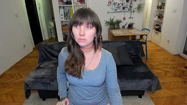 StacyTigerr online show from December 1, 4:29 pm