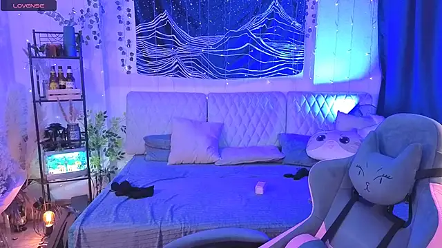 IrmaBell online show from November 29, 3:09 am