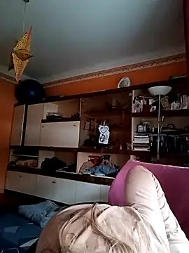 Snapshot of Dettybitch40 chatting on October 30, 8:05 am Dettybitch40 online show from October 30, 8:05 am