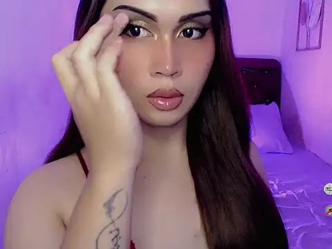 Snapshot of AlodiaOfCums chatting on February 12, 2:06 am AlodiaOfCums online show from February 12, 2:06 am