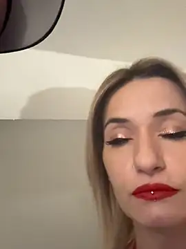 GangBangKitty online show from February 20, 6:46 pm