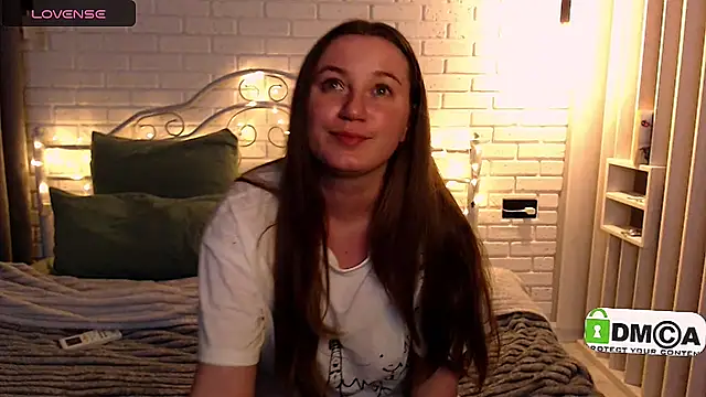 Snapshot of Ur_Agel chatting on February 15, 9:26 pm Ur Agel online show from February 15, 9:26 pm