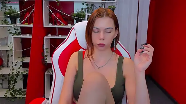 Snapshot of KateCloud chatting on February 12, 12:16 am KateCloud online show from February 12, 12:16 am