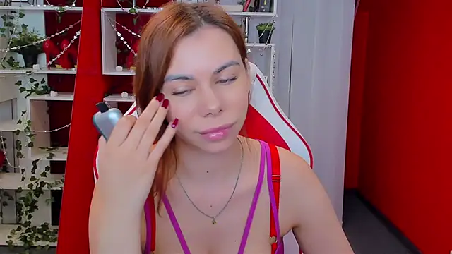 Snapshot of KateCloud chatting on March 13, 9:05 pm KateCloud online show from March 13, 9:05 pm