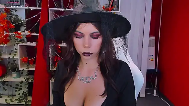 Snapshot of KateCloud chatting on October 31, 5:03 pm KateCloud online show from October 31, 5:03 pm