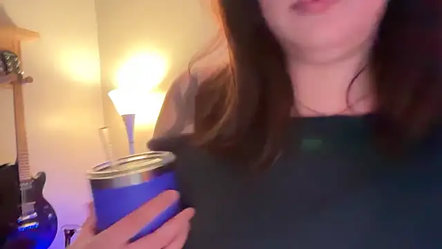 nativepumpkin95 online show from November 22, 2:32 am