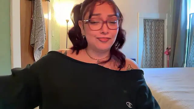 nativepumpkin95 online show from April 4, 10:51 pm