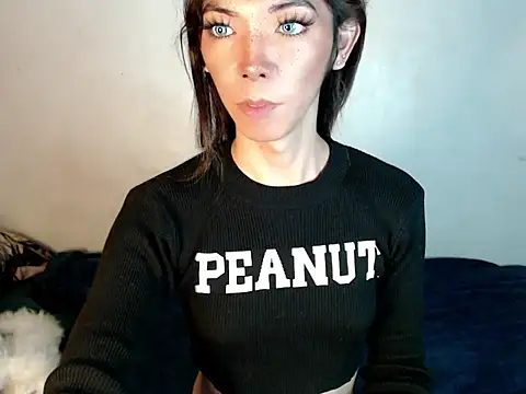 Snapshot of perly_169 chatting on December 15, 8:36 pm perly 169 online show from December 15, 8:36 pm