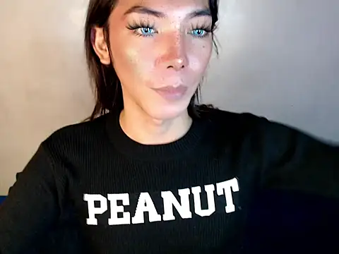 Snapshot of perly_169 chatting on March 16, 6:53 am perly 169 online show from March 16, 6:53 am