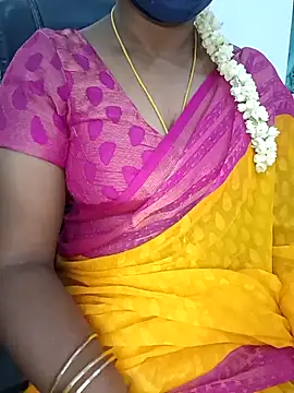 Snapshot of Tamil-hotwife chatting on March 17, 6:11 pm Tamil-hotwife online show from March 17, 6:11 pm