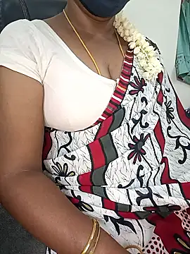 Snapshot of Tamil-hotwife chatting on April 11, 4:55 pm Tamil-hotwife online show from April 11, 4:55 pm