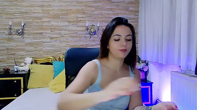 PlayfulElla online show from February 18, 11:44 am