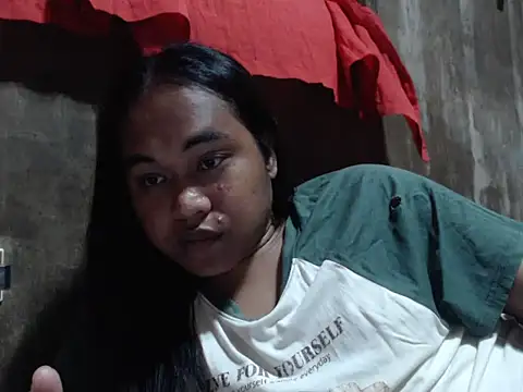 Snapshot of bettina_love chatting on September 22, 3:47 pm bettina love online show from September 22, 3:47 pm