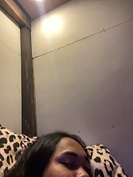 bettina love online show from November 19, 5:13 pm