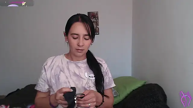 party2col online show from February 13, 6:26 pm