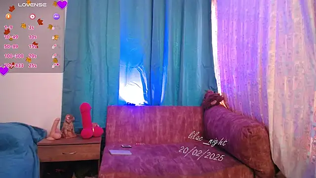 Snapshot of lilac_night33 chatting on February 20, 2:46 pm lilac night33 online show from February 20, 2:46 pm