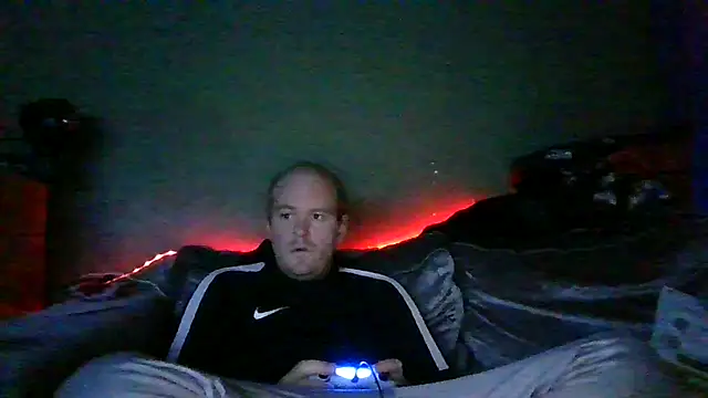 Janssen88 online show from November 18, 5:28 pm