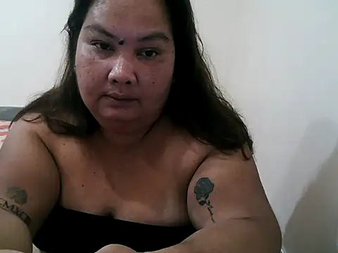 Snapshot of xxbigboootyxx chatting on May 29, 2:20 am xxbigboootyxx online show from May 29, 2:20 am