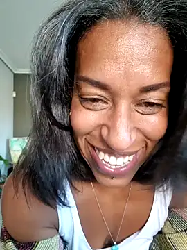 Snapshot of Goldenlace chatting on January 17, 4:26 pm Goldenlace online show from January 17, 4:26 pm