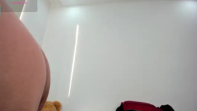 karlyn angels online show from March 25, 9:21 pm