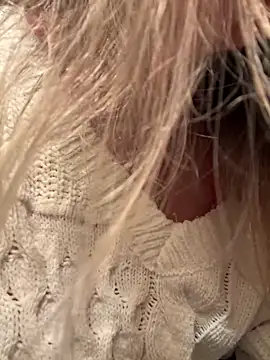 Vivian MayXxX online show from January 24, 11:02 pm