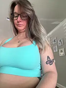 Vivian MayXxX online show from March 12, 8:10 pm