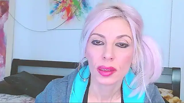 HoneyLara online show from February 25, 11:22 pm