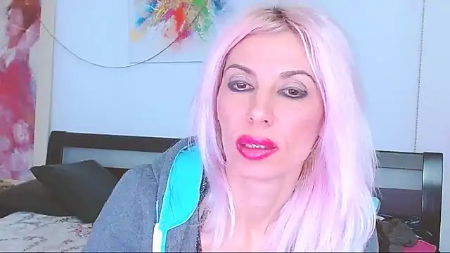 HoneyLara online show from March 2, 6:16 am