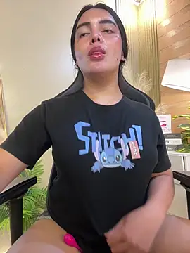 HotstuffCherrySummer online show from February 3, 12:25 pm