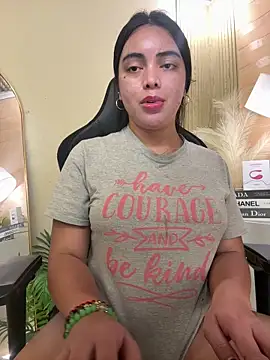 HotstuffCherrySummer online show from March 22, 12:04 pm