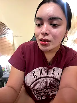 HotstuffCherrySummer online show from September 12, 7:30 am