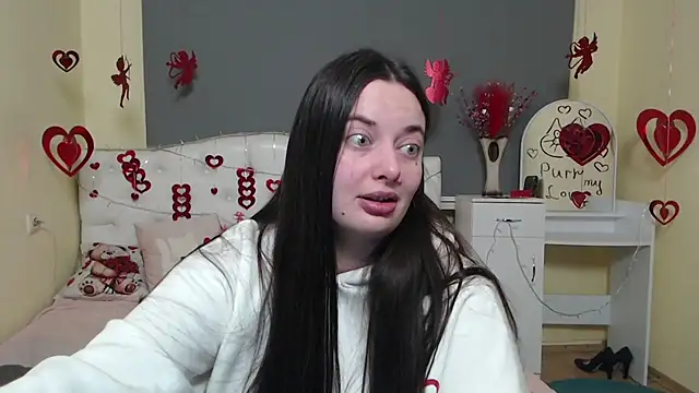 Snapshot of MilanaPrice chatting on February 15, 7:05 am MilanaPrice online show from February 15, 7:05 am