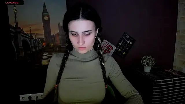 Snapshot of MaryEm976 chatting on January 22, 10:18 am MaryEm976 online show from January 22, 10:18 am