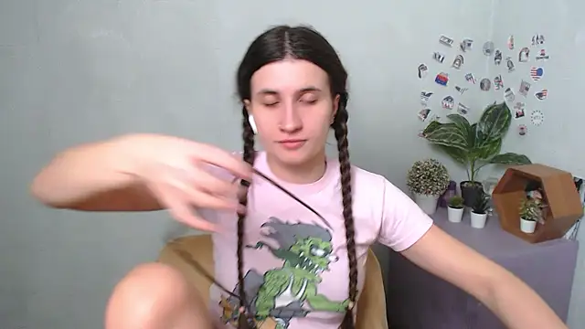 MaryEm976 online show from January 10, 4:14 am