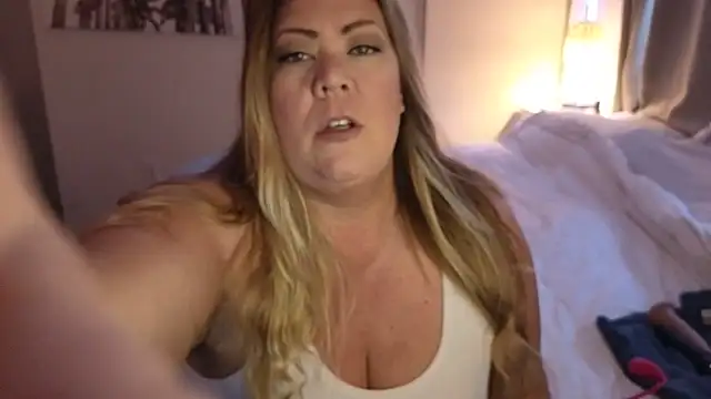 Snapshot of JESS_LOVES chatting on February 16, 4:21 pm JESS LOVES online show from February 16, 4:21 pm