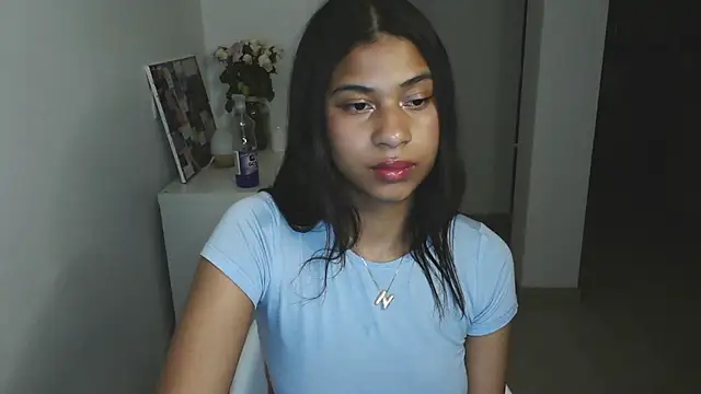 dark enchantress  online show from January 12, 4:31 am