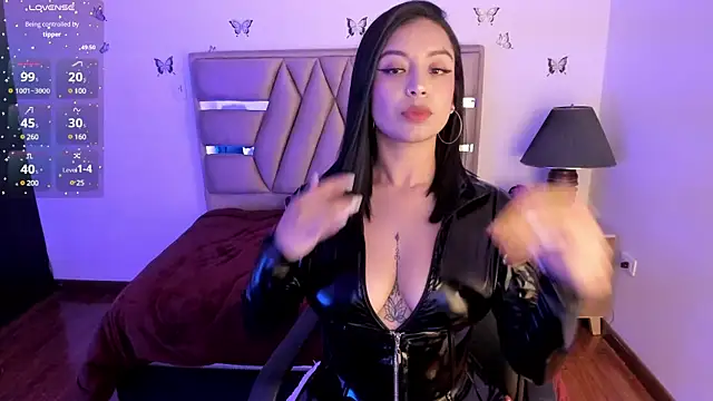 cristie ortiz online show from February 4, 4:26 am