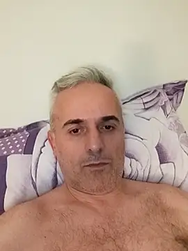 Snapshot of pussylove39 chatting on November 29, 10:35 pm pussylove39 online show from November 29, 10:35 pm